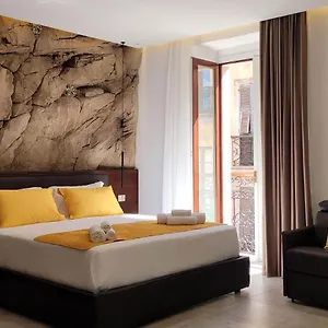 Palazzo Ferrucci Luxury Hotel