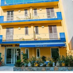 Hotel Megaron