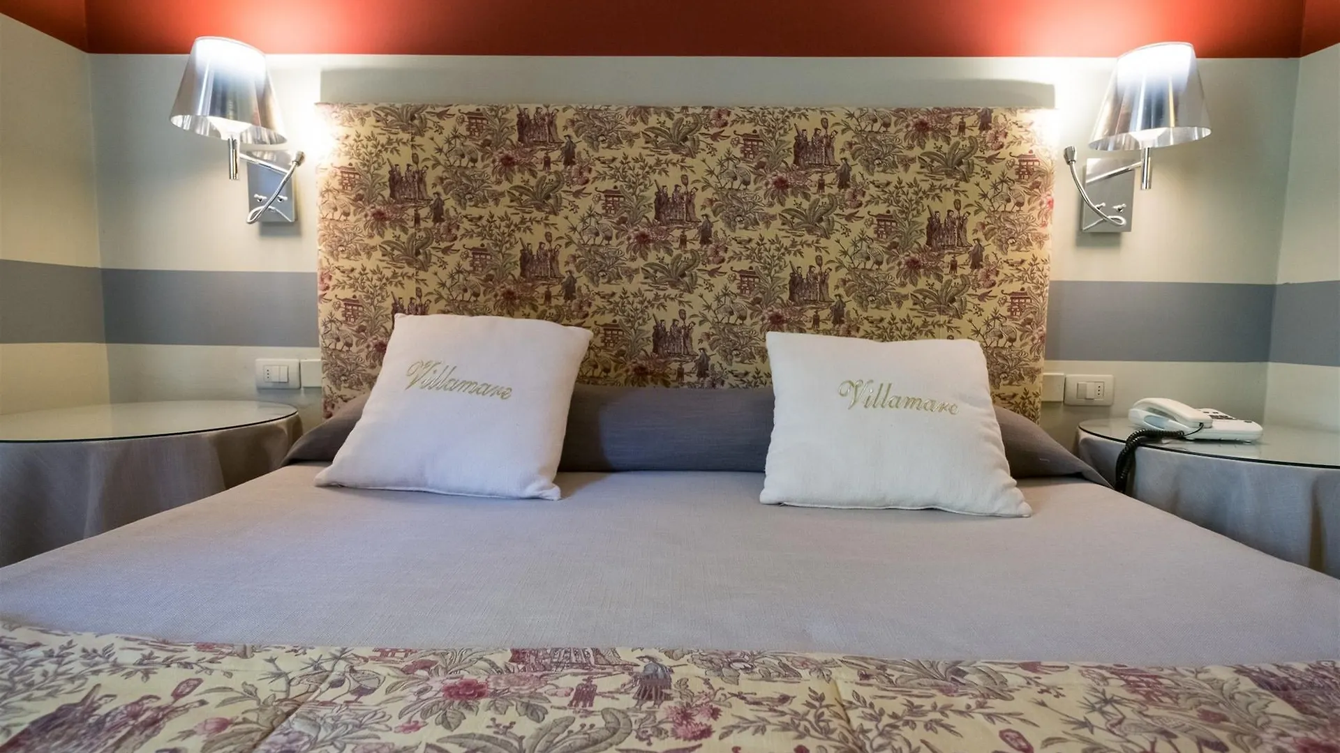 Hotel Villamare Fontane Bianche 4*,